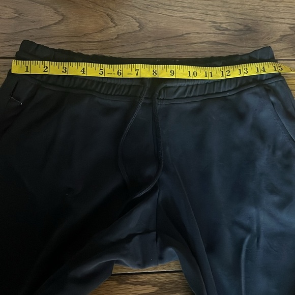 Athleta Seasoft Mid Rise Straight Crop Black Size MP New Without Tag - Picture 10 of 16